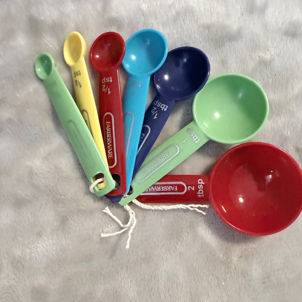 Farberware 7 Piece Measuring Spoon Set Rainbow Multicolor Nesting Kitchen